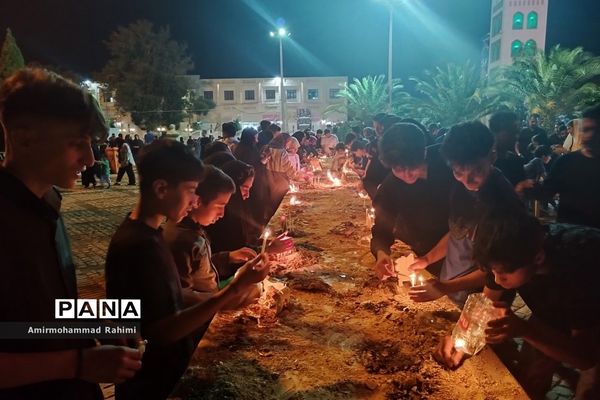 عزاداری شام غریبان در حرم مطهر سید‌علاءالدین حسین (ع)