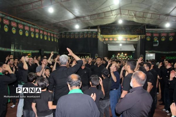 عزاداری مردم روستای ده بالای تفت در تاسوعا و عاشورای حسینی