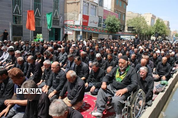 حضور گسترده مردم خرمدره در مراسم عزاداری عاشورای حسینی