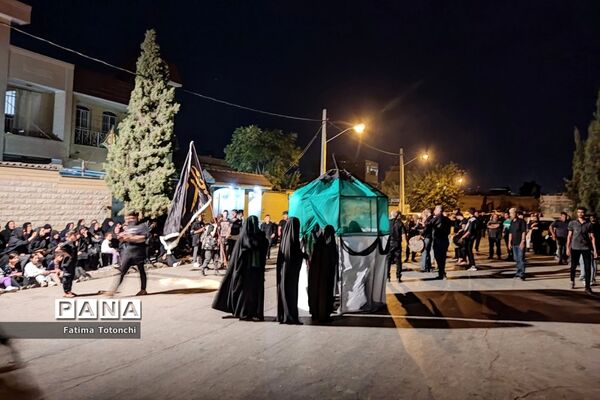 مراسم تعزیۀ خیمه‌سوزانی شام غریبان در شیراز
