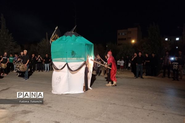 مراسم تعزیۀ خیمه‌سوزانی شام غریبان در شیراز