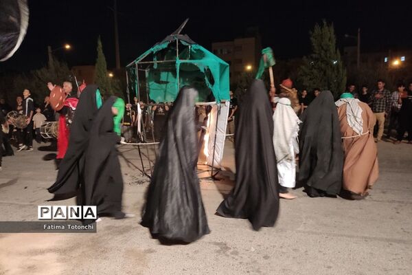 مراسم تعزیۀ خیمه‌سوزانی شام غریبان در شیراز