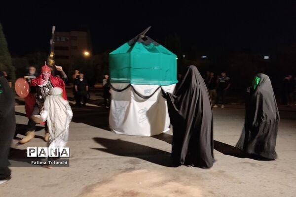 مراسم تعزیۀ خیمه‌سوزانی شام غریبان در شیراز