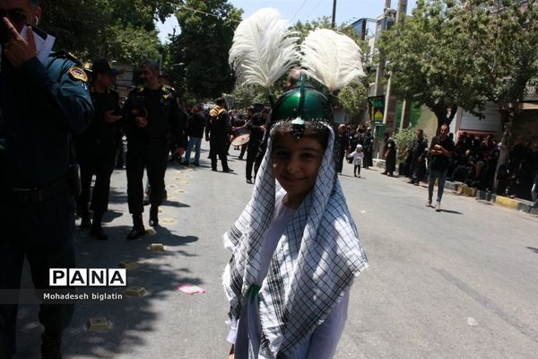 ‌حضور پُرشور دانش‌آموزان و خبرنگاران پانا کرمانشاه در تاسوعا و عاشورا حسینی