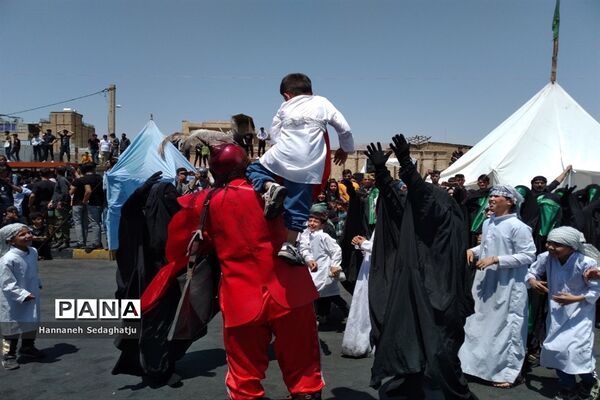 برگزاری تعزیه واقعه عاشورا در شیراز