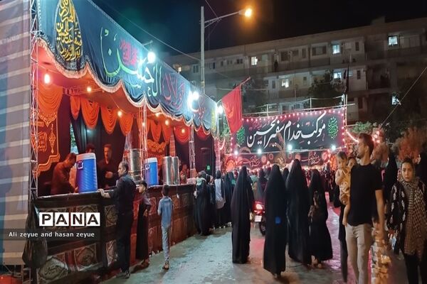 برپایی موکب‌ها در شب شهادت امام زین‌العابدین (ع)