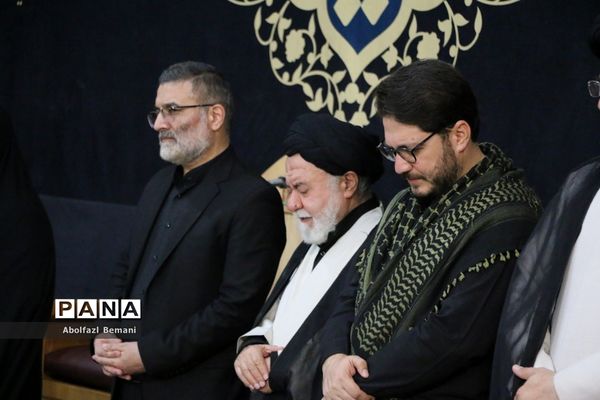 آیین رونمایی از کتیبه بانوان عاشورایی در هیات هنر و رسانه