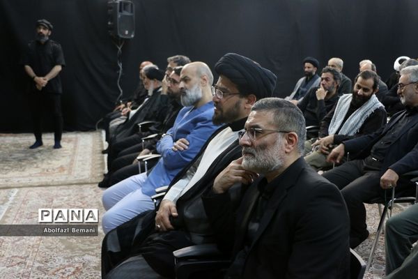 آیین رونمایی از کتیبه بانوان عاشورایی در هیات هنر و رسانه