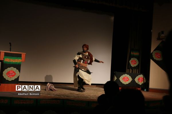 محفل عزاداری «تکیه هنر» در قم