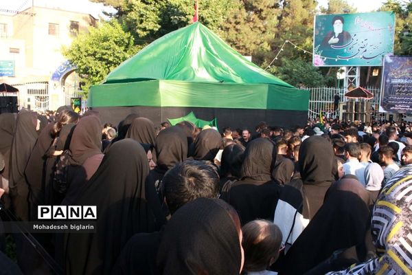 عزاداری کرمانشاهیان در عاشورای حسینی