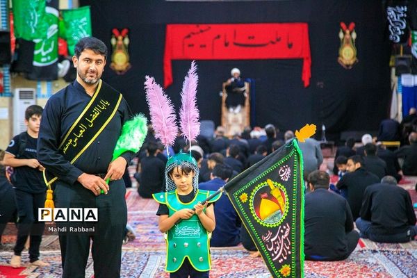 اجرای پویش «عکس و عَلم» ویژه نوجوانان در قم