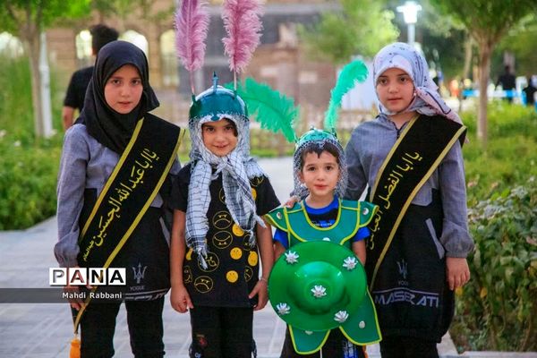 اجرای پویش «عکس و عَلم» ویژه نوجوانان در قم