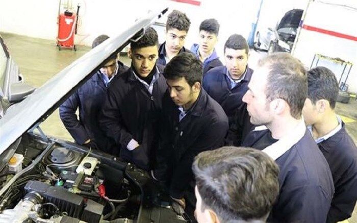 راه‌اندازی رشته خدمات پس از فروش خودروهای سبک با مشارکت شرکت ایساکو