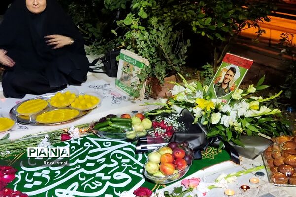 مراسم رونمایی از سنگ مزار شهید مدافع امنیت محمد اسلامی
