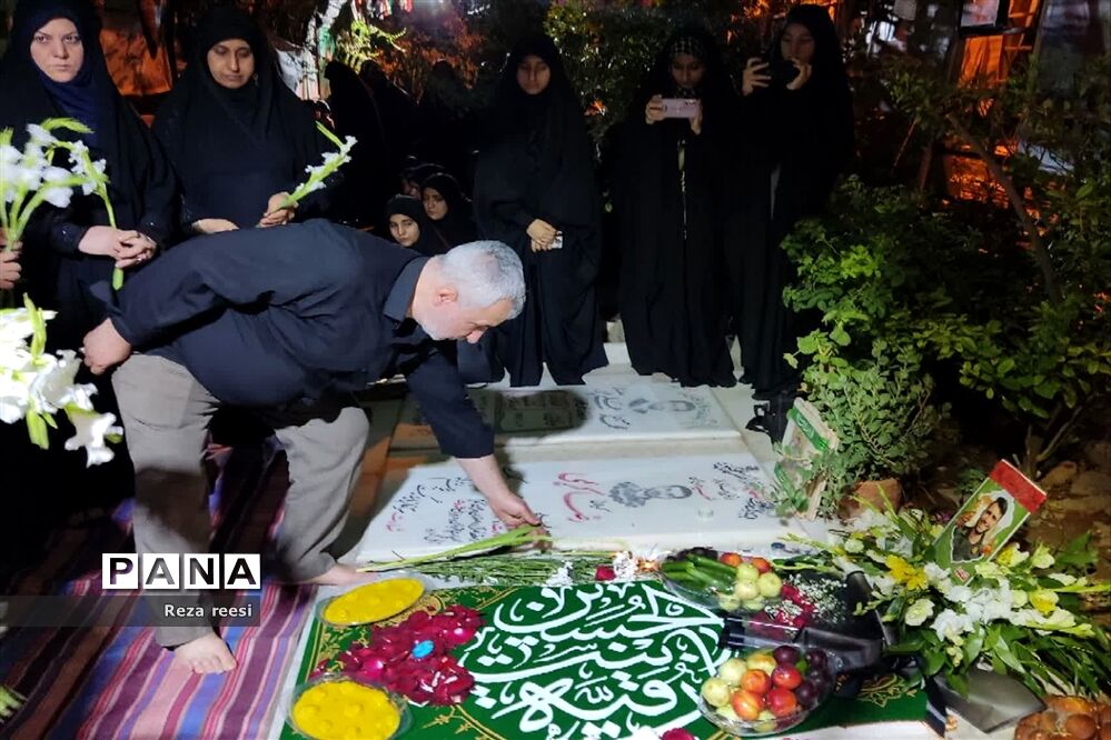 مراسم رونمایی از سنگ مزار شهید مدافع امنیت محمد اسلامی
