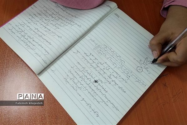 برگزاری کارگاه امداد و نجات در دبیرستان فرهنگ شهرستان قرچک