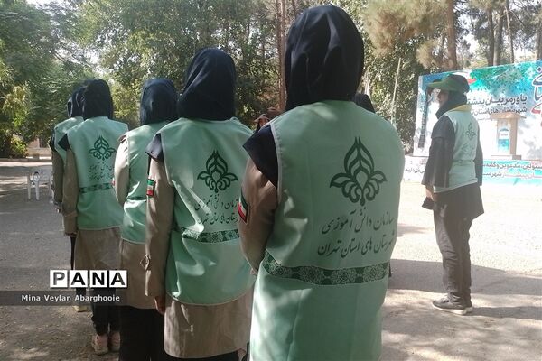 برگزاری کارگاه آموزش هویت تشکیلاتی سازمان دانش‌آموزی در اولین روز اردوهای استانی یاورمربیان