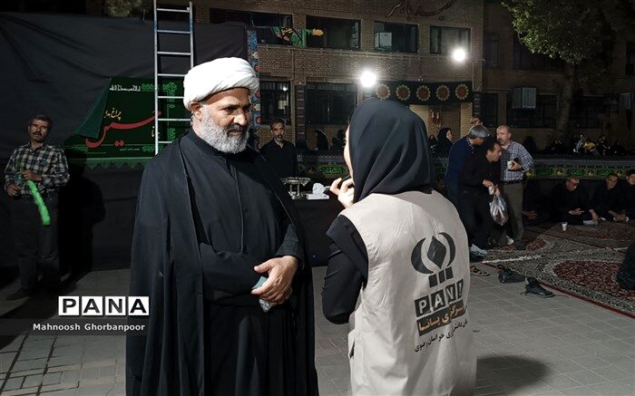 محرم مکتبی برای یادگیری فرهنگ است