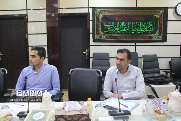 دوره آموزشی توجیهی کارشناسان مدارس و مراکز غیر‌دولتی و توسعه مشارکت‌های مردمی استان بوشهر