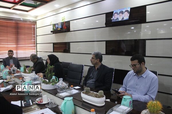 جلسه شورای امر به معروف و نهی از منکر اداره‌کل آموزش و پرورش استان بوشهر