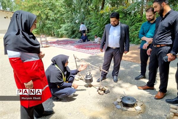 دوره آموزشی مهارتی مربیان عضو سازمان دانش‌آموزی جنوب آذربایجان غربی (قطب 2)
