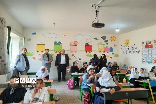 بازدید رئیس سازمان دانش‌آموزی آذربایجان غربی از روند اجرای طرح هفت‌سنگ در شاهین دژ