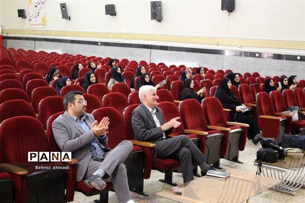 دوره آموزشی تشریح برنامه‌ها و فعالیت‌های سازمان دانش‌آموزی