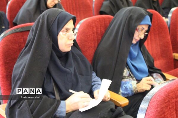 دوره آموزشی تشریح برنامه‌ها و فعالیت‌های سازمان دانش‌آموزی