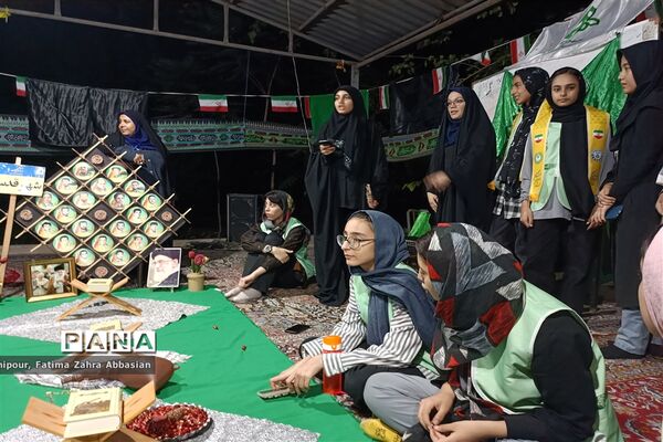 محفل انس با قرآن در شب دوم سفر تربیتی یاو‌رمربیان پیشتاز شهرستان قدس