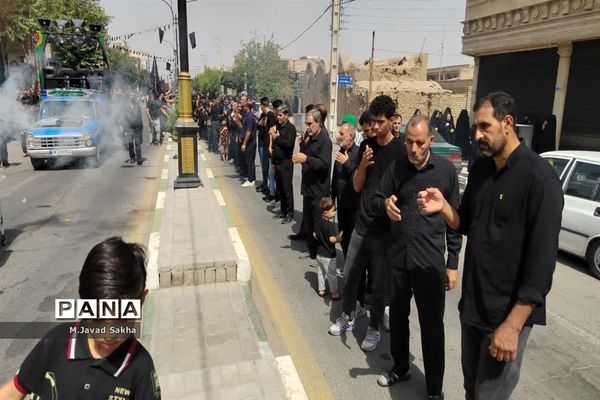 جلوه های عزاداری قشرهای مختلف مردم در مصیبت آل الله-2