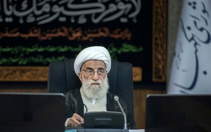 واکنش آیت الله جنتی به هتک حرمت آمر به معروف در شیراز