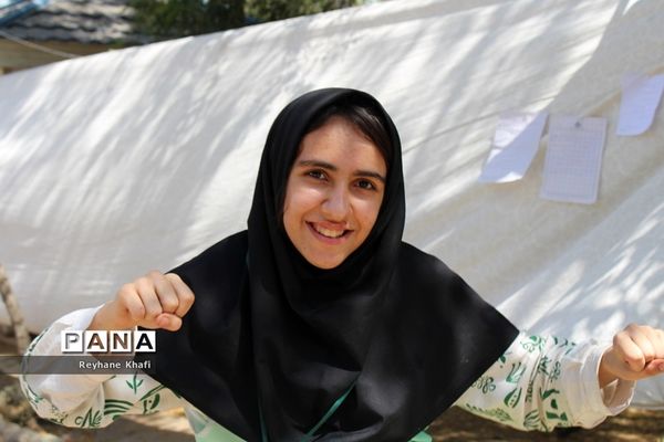 اجرای طرح لبخند مربیان و یاورمربیان شهرستان‌های استان تهران در اردوی استانی یاورمربیان دختر