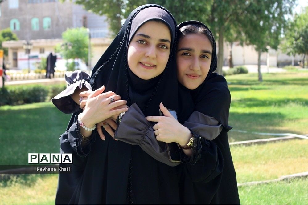 اجرای طرح لبخند مربیان و یاورمربیان شهرستان‌های استان تهران در اردوی استانی یاورمربیان دختر