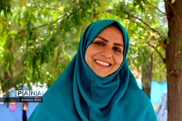 اجرای طرح لبخند مربیان و یاورمربیان شهرستان‌های استان تهران در اردوی استانی یاورمربیان دختر