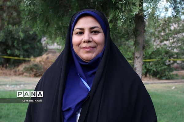 اجرای طرح لبخند مربیان و یاورمربیان شهرستان‌های استان تهران در اردوی استانی یاورمربیان دختر