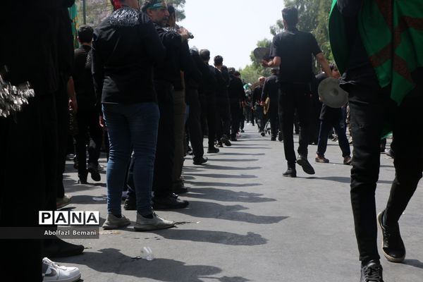 دسته عزاداری چهل اختران قم