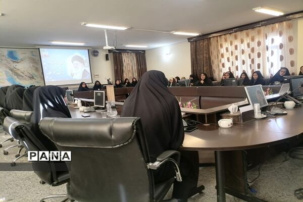 برگزاری جلسه تئوری روایتگران محله و روستا در دهاقان