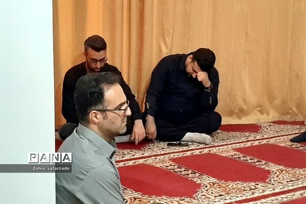 برگزاری مراسم زیارت عاشورا در آموزش و پرورش رودهن