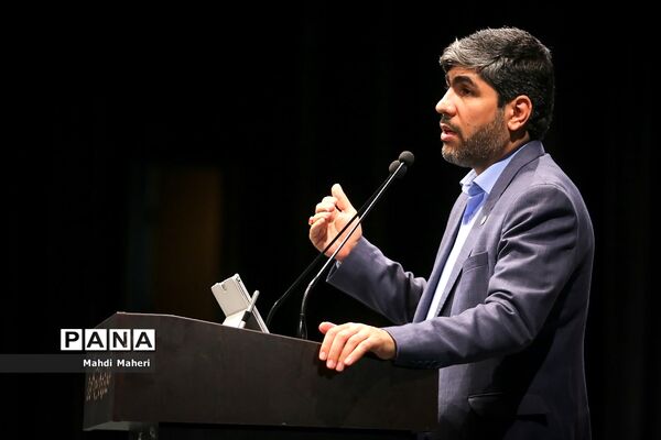 همایش استقبال از نو‌معلمان آموزش و پرورش شهرستان‌های استان تهران