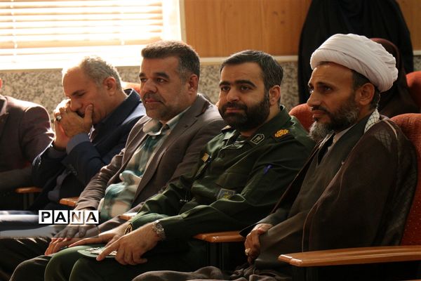 رویداد ملی چفیه‌های بهشتی در مدارس غیردولتی شهرستان امیدیه