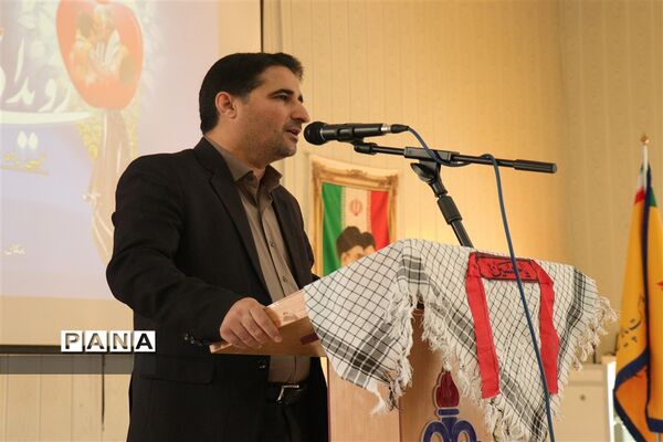 رویداد ملی چفیه‌های بهشتی در مدارس غیردولتی شهرستان امیدیه