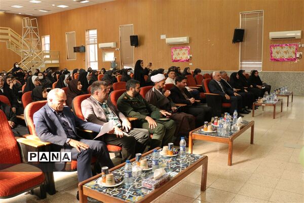 رویداد ملی چفیه‌های بهشتی در مدارس غیردولتی شهرستان امیدیه