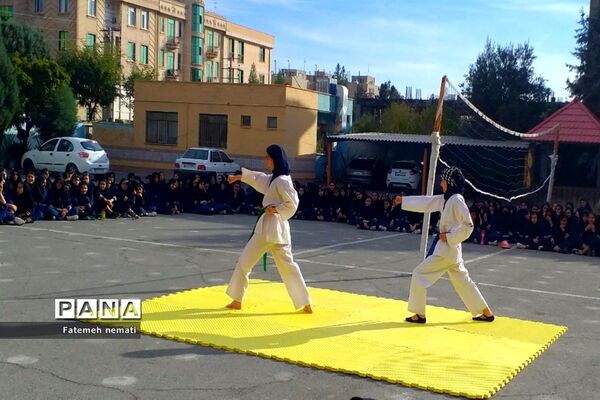 المپیاد ورزشی در دبیرستان دخترانه شایستگان ملارد