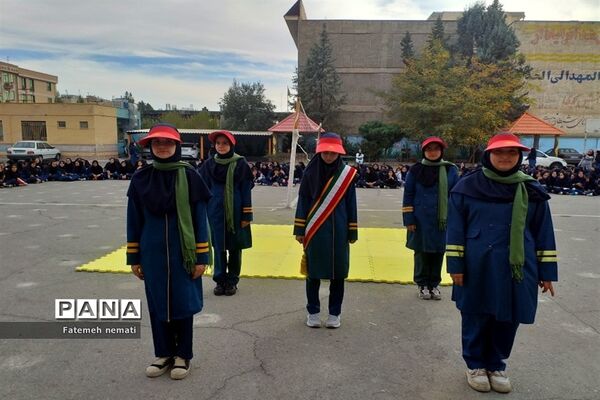 المپیاد ورزشی در دبیرستان دخترانه شایستگان ملارد