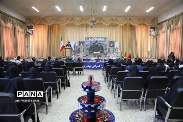مراسم یادواره شهدا در مدرسه دخترانه شاهد نورالزهرا اداره آموزش و پرورش ناحیه سه تبریز