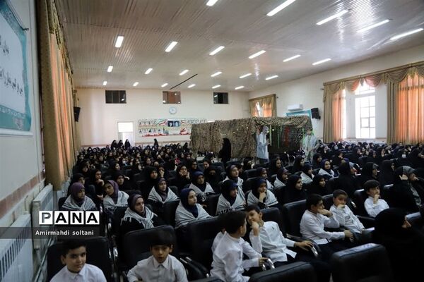 مراسم یادواره شهدا در مدرسه دخترانه شاهد نورالزهرا اداره آموزش و پرورش ناحیه سه تبریز