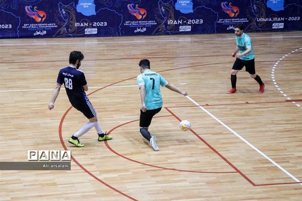 دیدار تیم‌های خبرنگاران و هنرمندان آذربایجان غربی