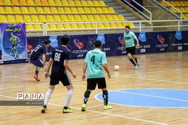 دیدار تیم‌های خبرنگاران و هنرمندان آذربایجان غربی