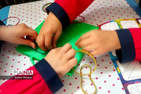 آیین افتتاحیه اتاق بازی و یادگیری در دبستان سعدی در صباشهر شهریار