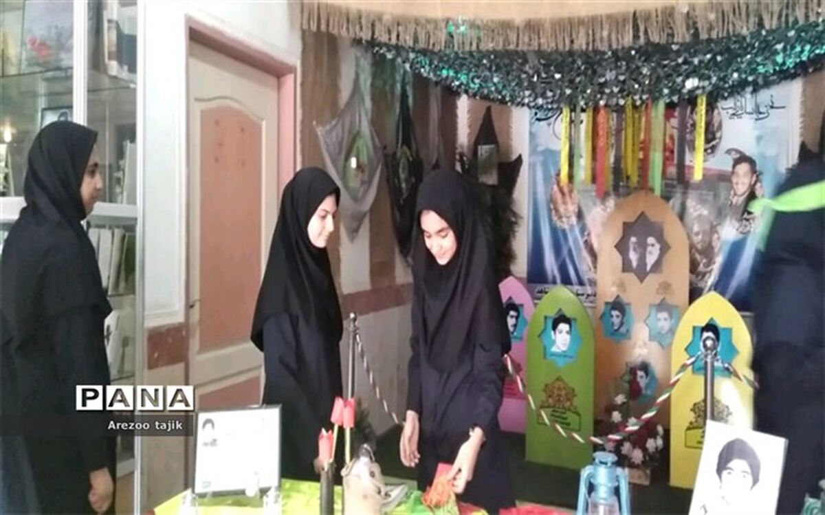 تجدید بیعت دانش‌آموزان شهرستان ورامین با شهید فهمیده/فیلم
